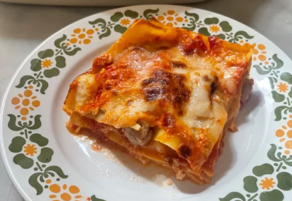 Rachel Roddy’s recipe for lasagne with three cheeses, tomato and tiny meatballs | A kitchen in Rome